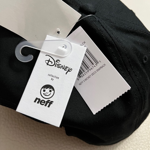 NWT - Neff x Disney Mickey Mouse Adult Snapback Baseball Cap - Picture 8 of 8